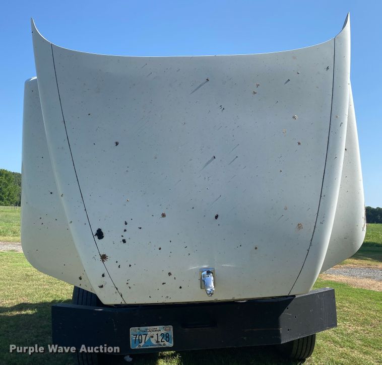 image for item DK6253 1998 Mack CH613  semi truck