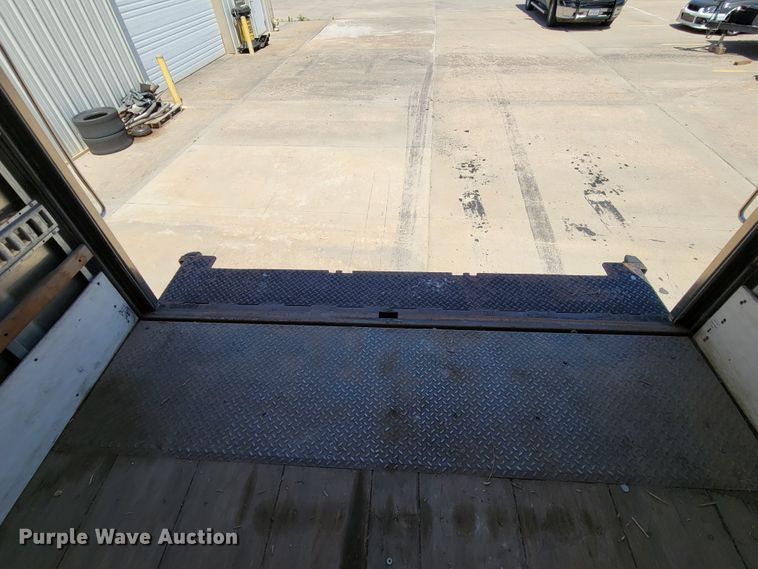 image for item DM2400 2012 International DuraStar 4300  box truck