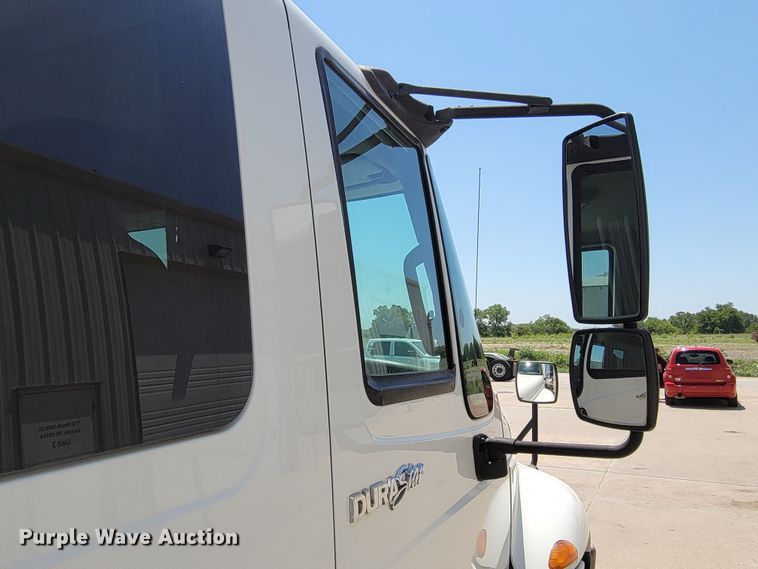 image for item DM2400 2012 International DuraStar 4300  box truck