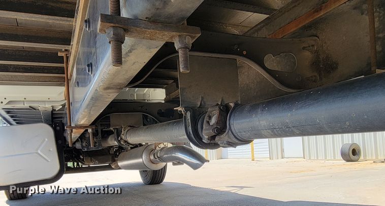 image for item DM2400 2012 International DuraStar 4300  box truck