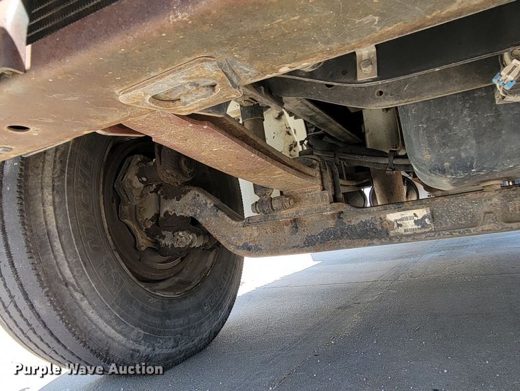 image for item DM2400 2012 International DuraStar 4300  box truck