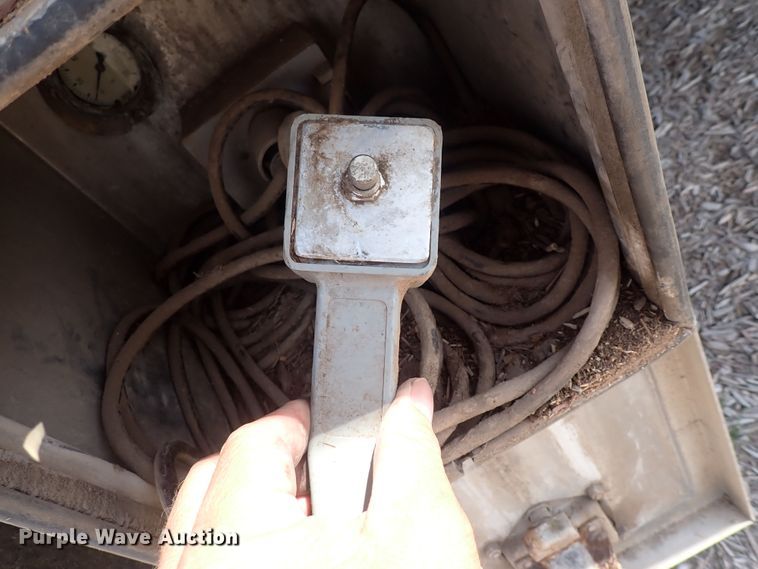 image for item DN0474 2006 Wilkens  walking floor trailer