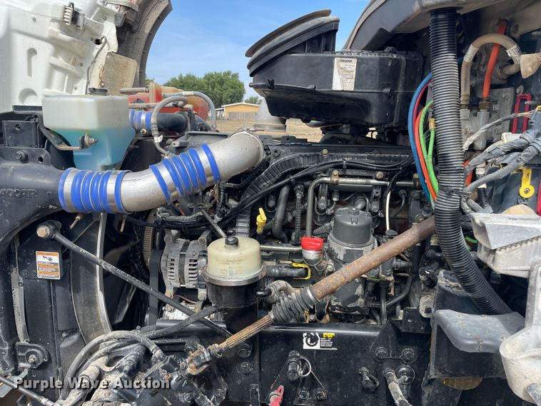 image for item DN5016 2016 Kenworth T880  dump truck