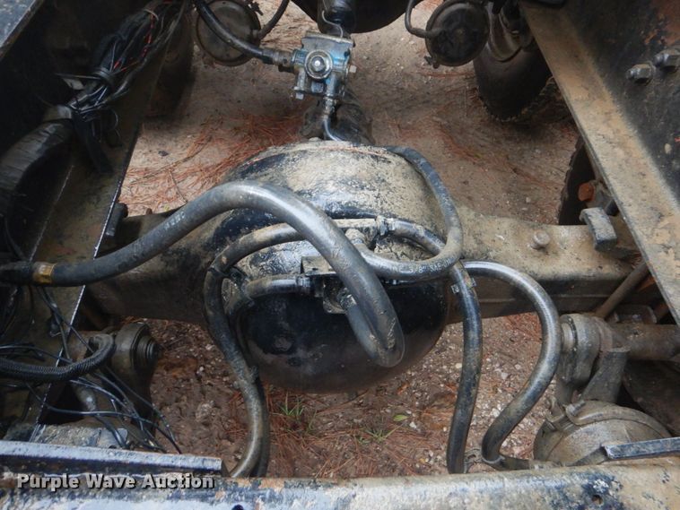 image for item DO1445 1984 Kenworth W900  semi truck