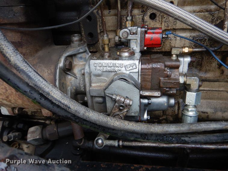 image for item DO1445 1984 Kenworth W900  semi truck