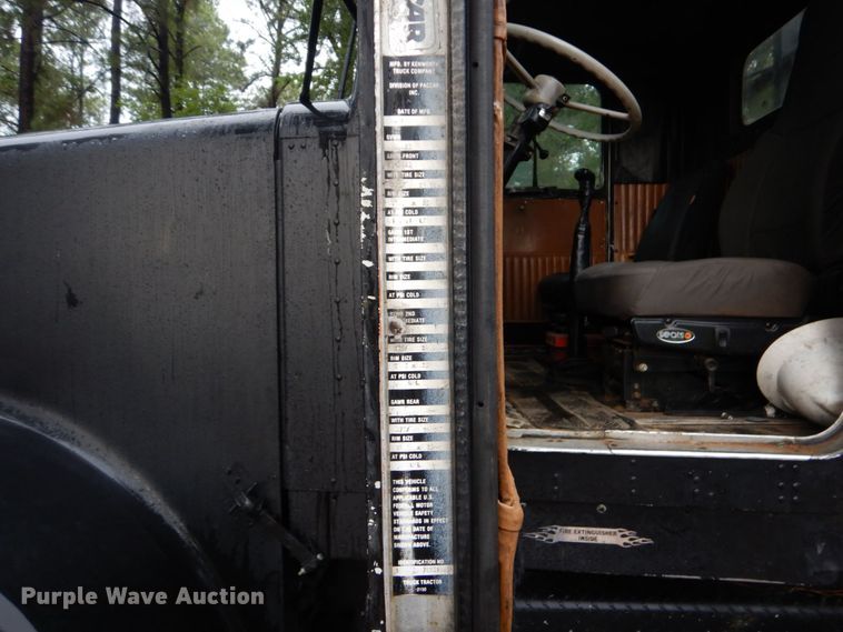 image for item DO1445 1984 Kenworth W900  semi truck