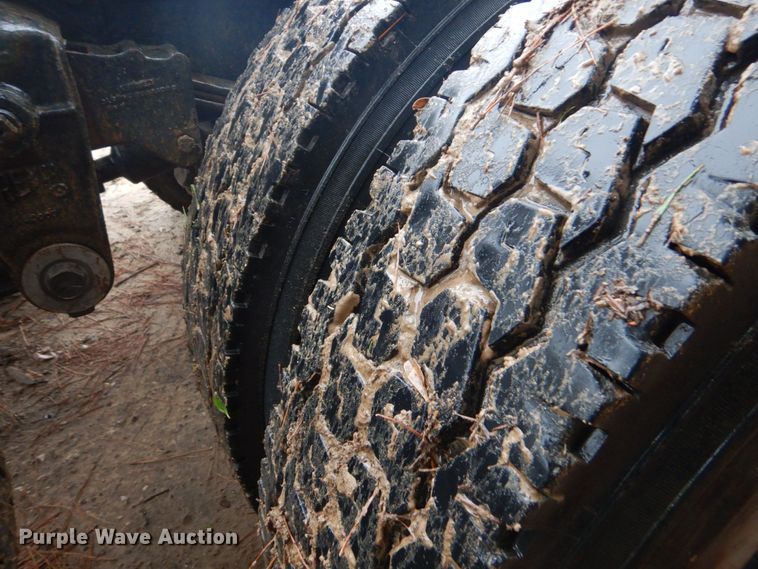 image for item DO1445 1984 Kenworth W900  semi truck