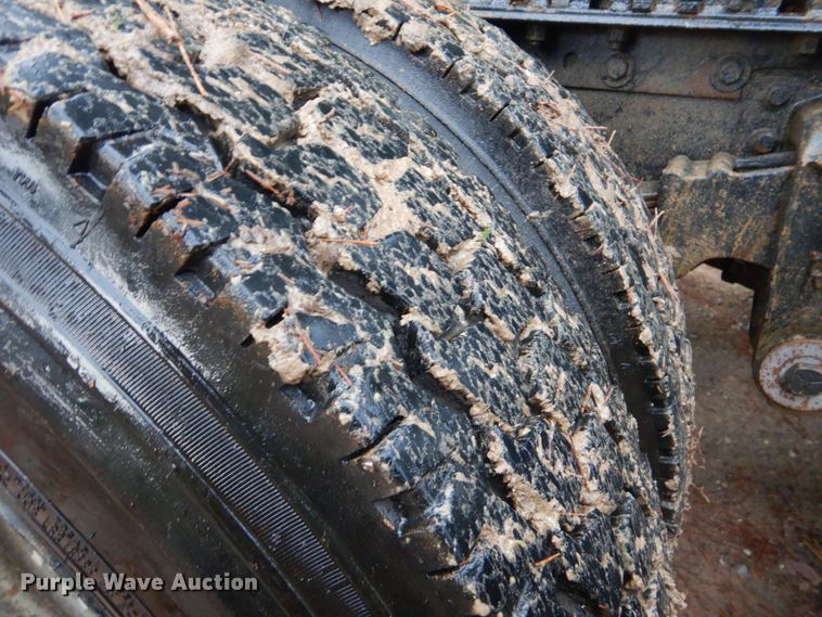 image for item DO1445 1984 Kenworth W900  semi truck