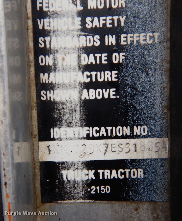 image for item DO1445 1984 Kenworth W900  semi truck