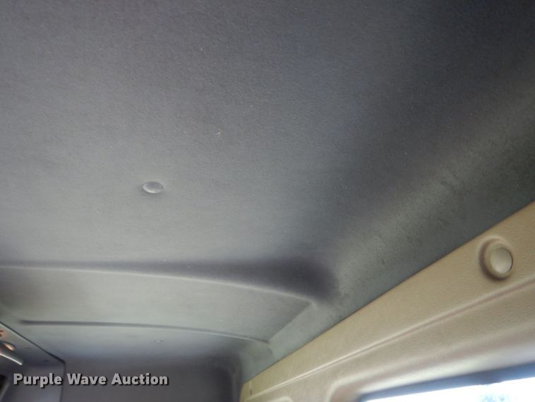 image for item DO1447 2013 Freightliner Cascadia  semi truck