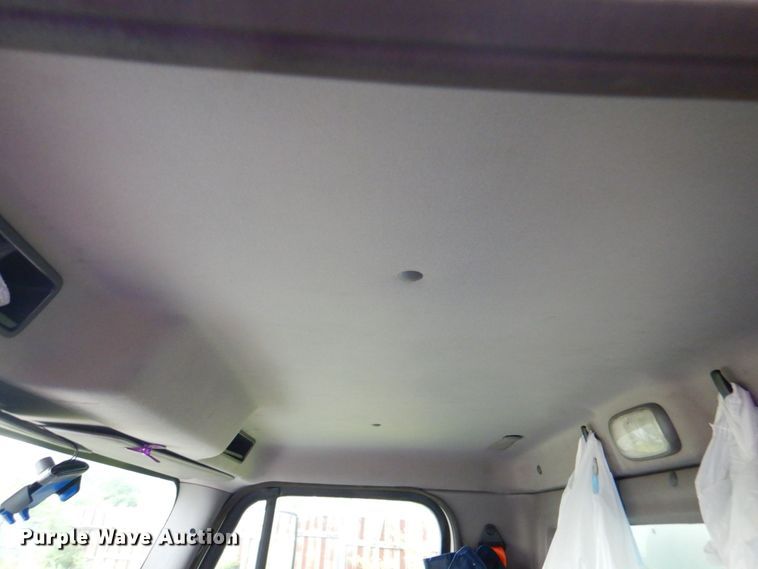 image for item DP4340 2012 Freightliner M2  box truck