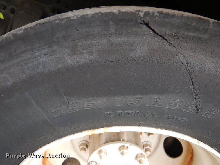 image for item DP4340 2012 Freightliner M2  box truck