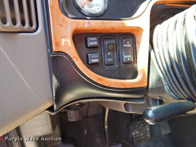 image for item DP4412 2013 International ProStar 122  semi truck