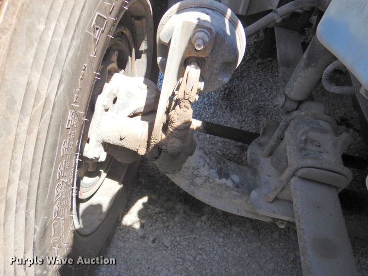 image for item DP4412 2013 International ProStar 122  semi truck