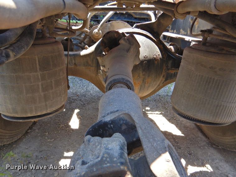 image for item DP4412 2013 International ProStar 122  semi truck