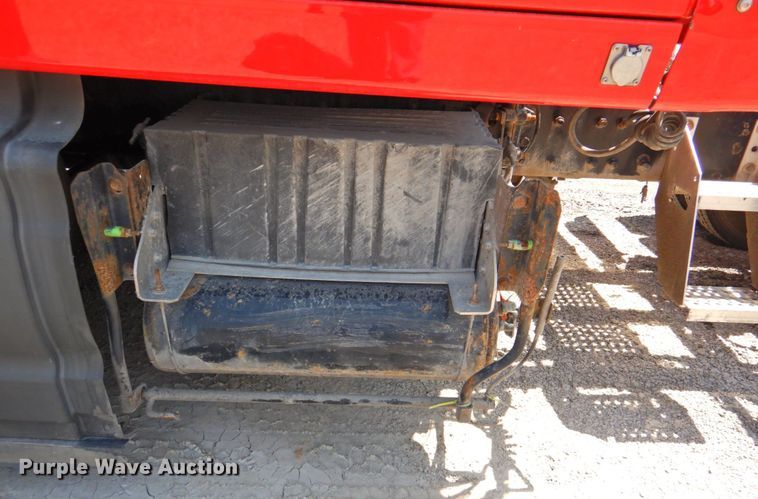 image for item DP4412 2013 International ProStar 122  semi truck