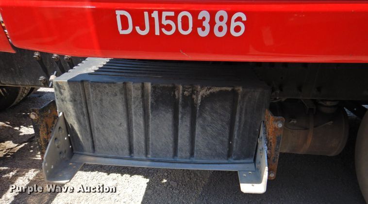 image for item DP4412 2013 International ProStar 122  semi truck