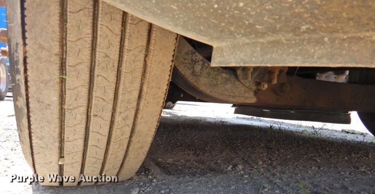 image for item DP4412 2013 International ProStar 122  semi truck