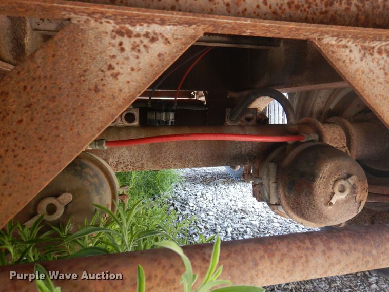 image for item DP5626 1988 Great Dane GPD-248  drop deck trailer