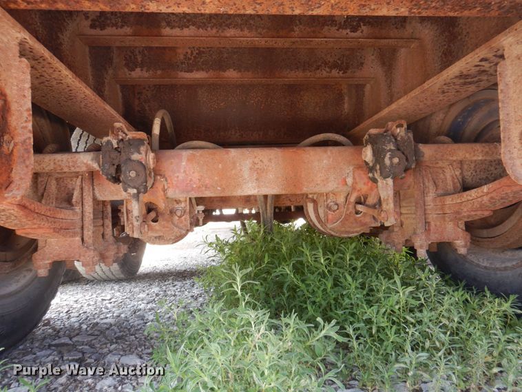 image for item DP5626 1988 Great Dane GPD-248  drop deck trailer