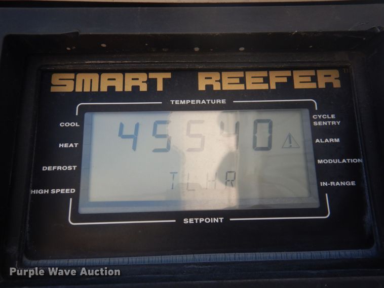 image for item DP5628 2004 Utility  refrigerated van trailer