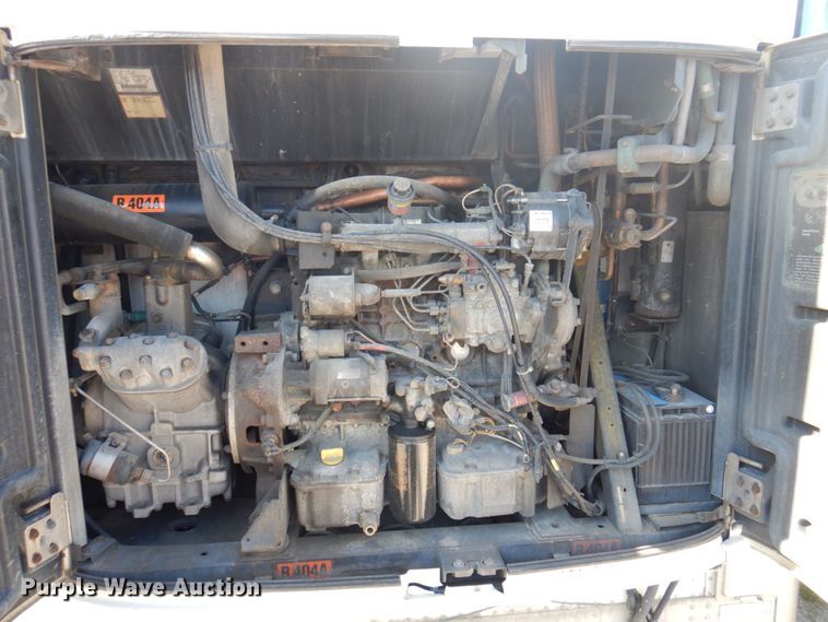 image for item DP5628 2004 Utility  refrigerated van trailer