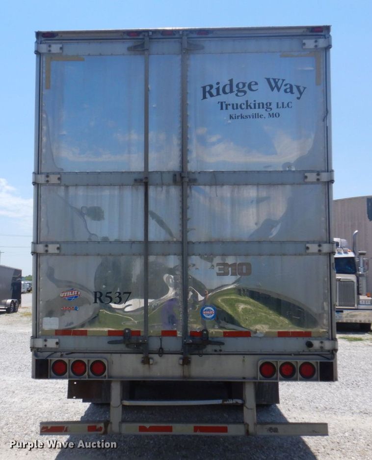 image for item DP5629 2005 Utility  refrigerated van trailer