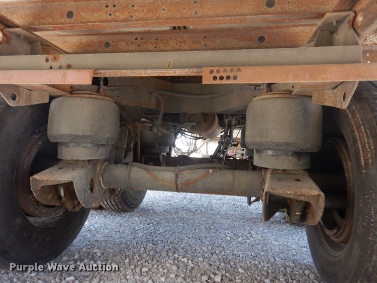 image for item DP5629 2005 Utility  refrigerated van trailer