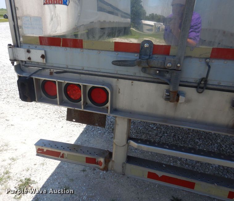 image for item DP5629 2005 Utility  refrigerated van trailer