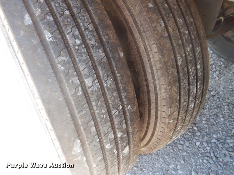 image for item DP5629 2005 Utility  refrigerated van trailer