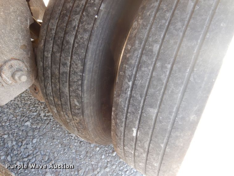 image for item DP5629 2005 Utility  refrigerated van trailer