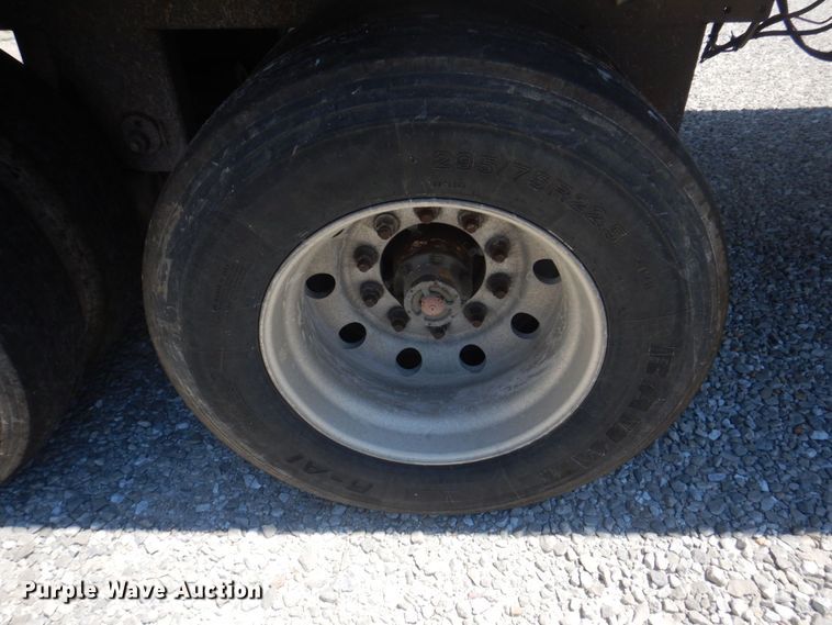 image for item DP5629 2005 Utility  refrigerated van trailer