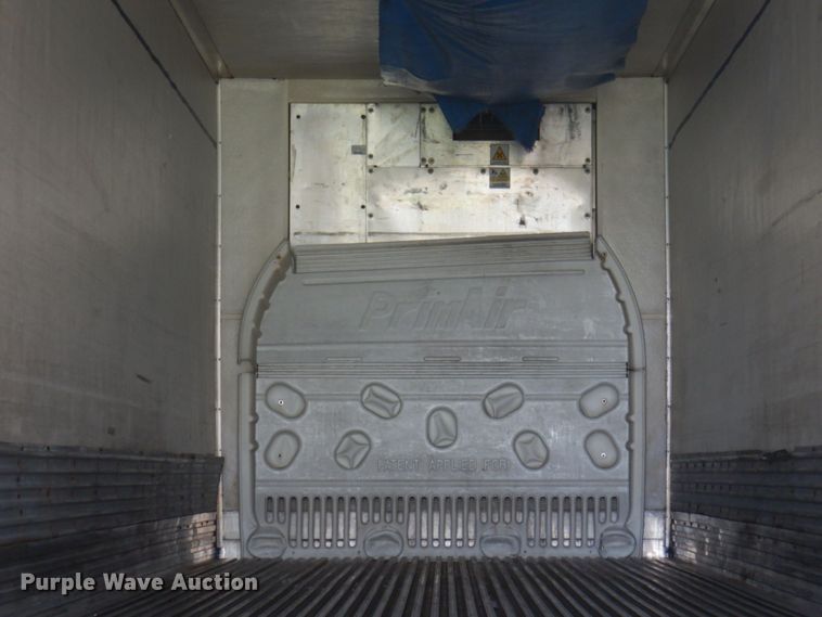 image for item DP5632 2004 Utility  refrigerated van trailer