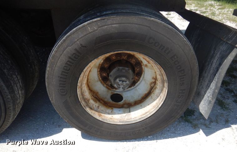 image for item DP5632 2004 Utility  refrigerated van trailer