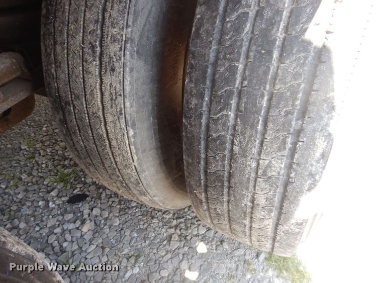 image for item DP5635 1998 Wabash  dry van trailer