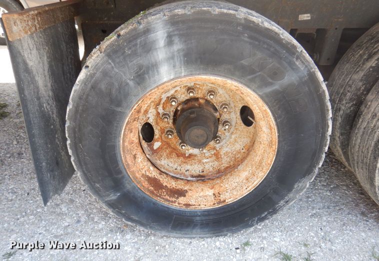 image for item DP5635 1998 Wabash  dry van trailer