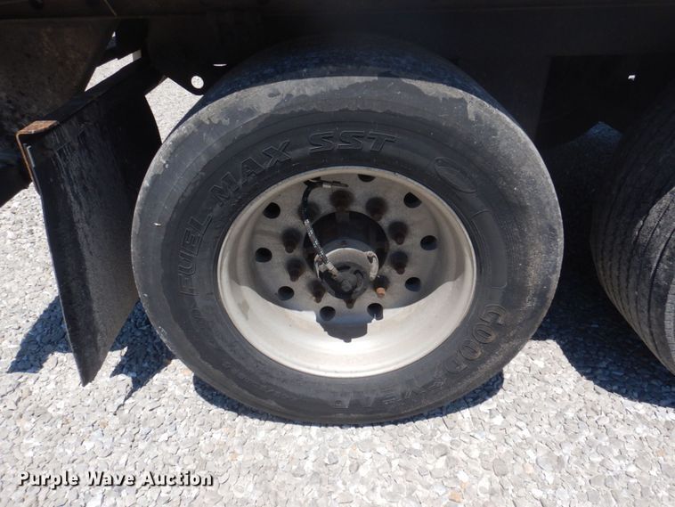 image for item DP5643 2007 Utility  refrigerated van trailer