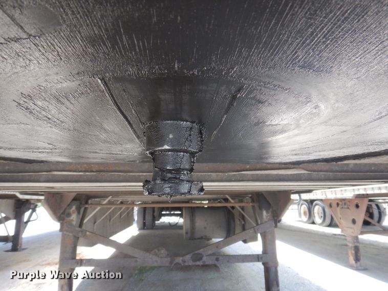 image for item DP5644 2004 Great Dane  refrigerated van trailer