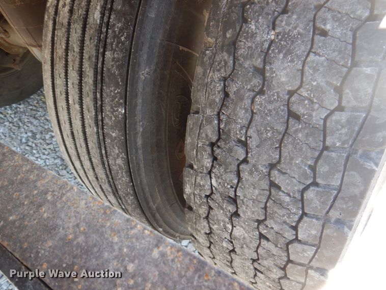 image for item DP5644 2004 Great Dane  refrigerated van trailer