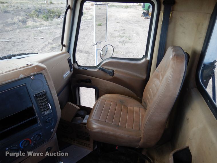 image for item DR1259 2007 Mack CTP  semi truck