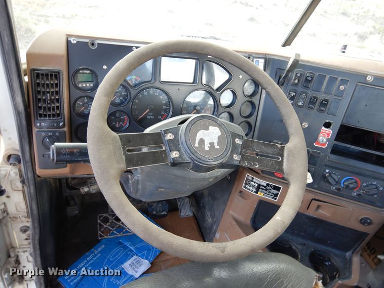 image for item DR1259 2007 Mack CTP  semi truck