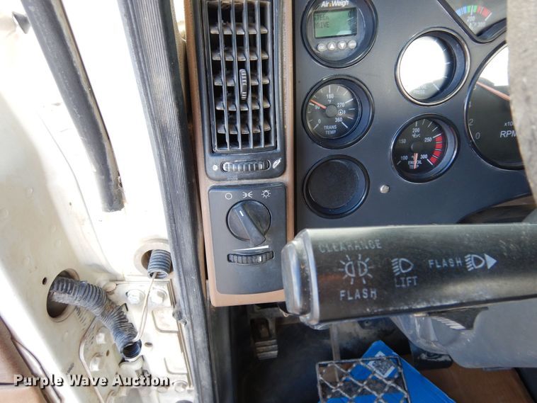 image for item DR1259 2007 Mack CTP  semi truck