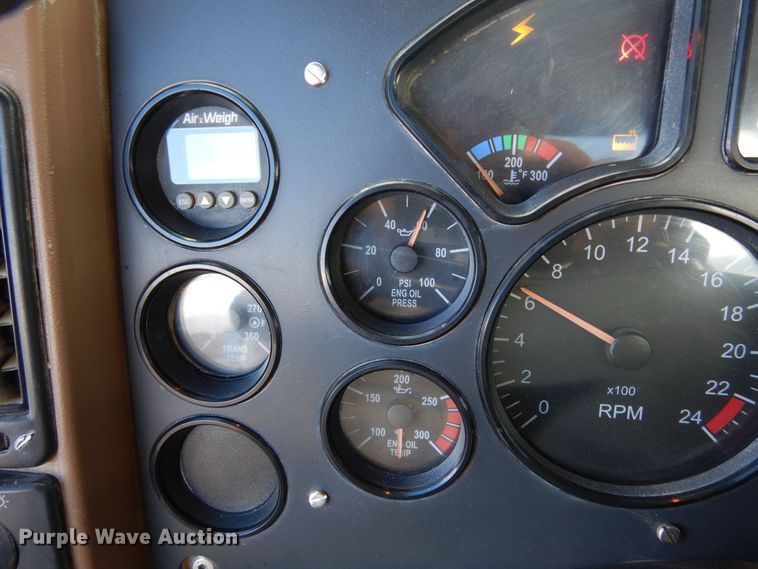 image for item DR1259 2007 Mack CTP  semi truck