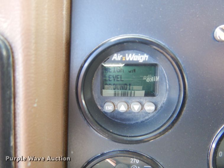 image for item DR1259 2007 Mack CTP  semi truck