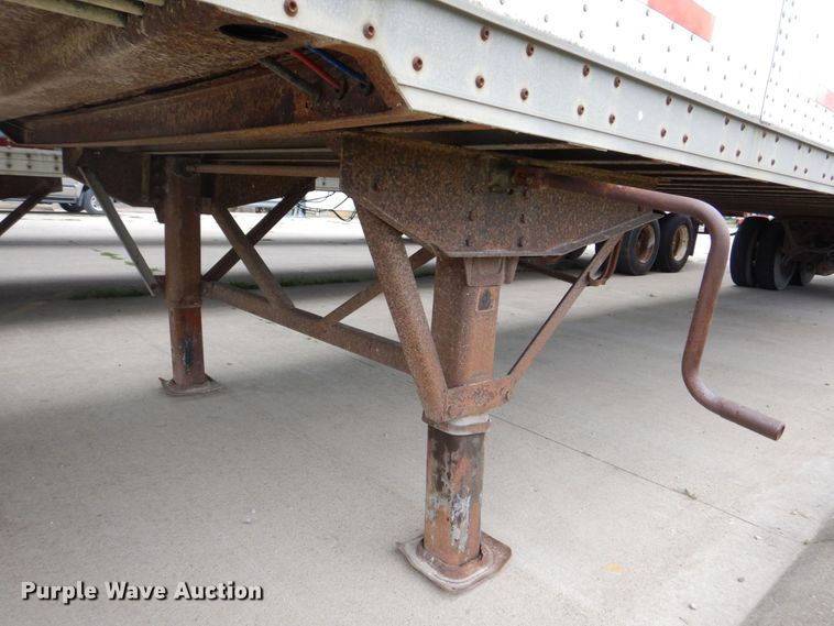 image for item DS8130 2002 Wabash  dry van trailer