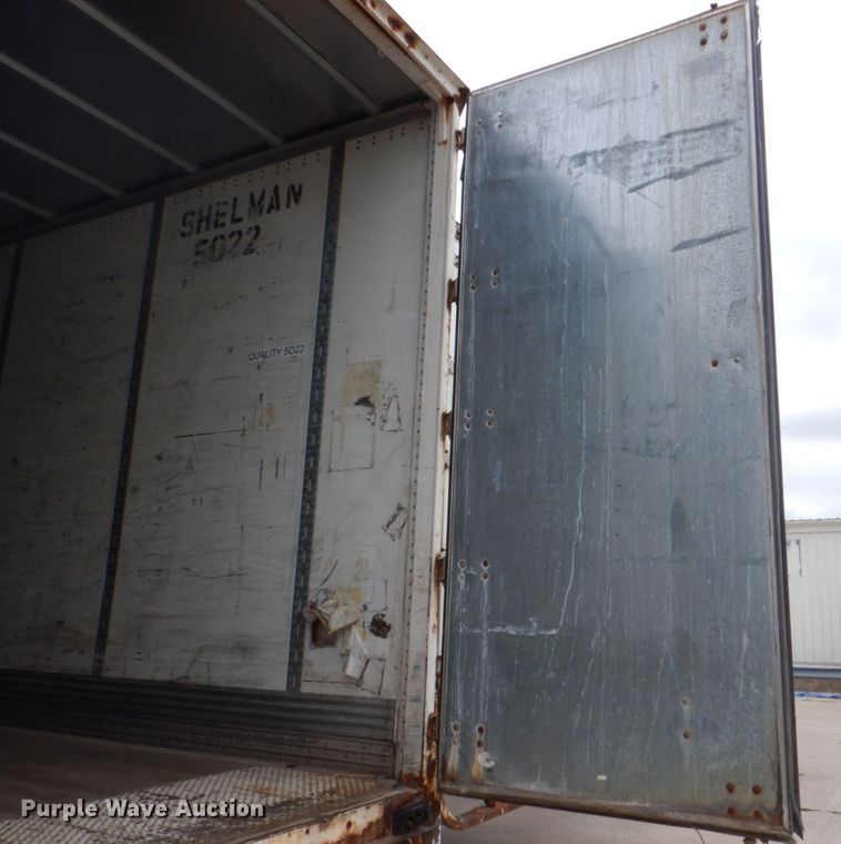 image for item DS8130 2002 Wabash  dry van trailer