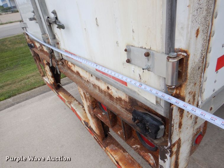 image for item DS8130 2002 Wabash  dry van trailer