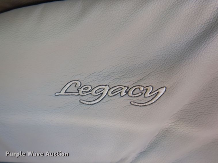 image for item JH9688 2006 Peterbilt 379  semi truck