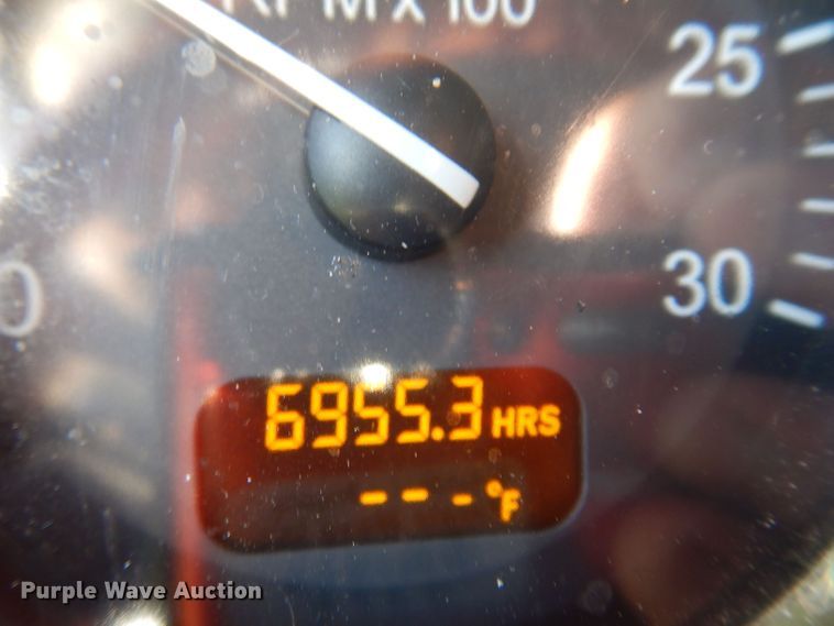 image for item JH9688 2006 Peterbilt 379  semi truck