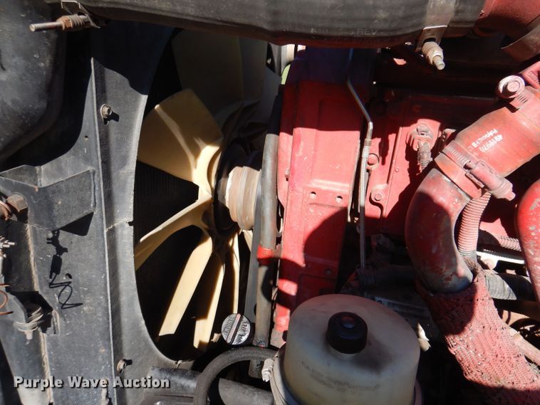 image for item JH9688 2006 Peterbilt 379  semi truck